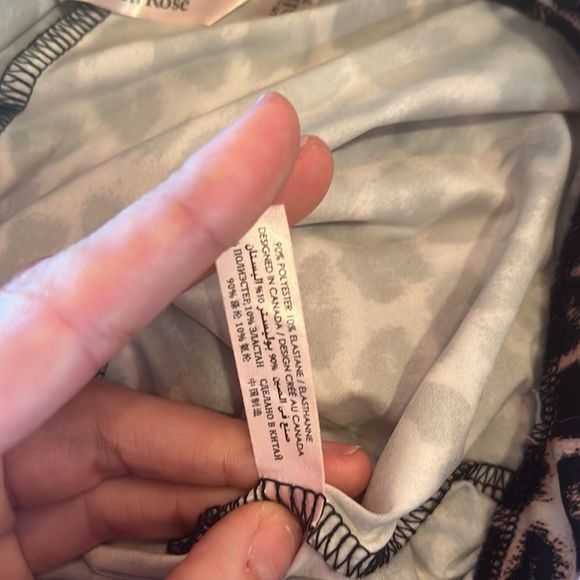 La vie en Rose silky feel wide leg leopard lounge pants - Picture 6 of 10